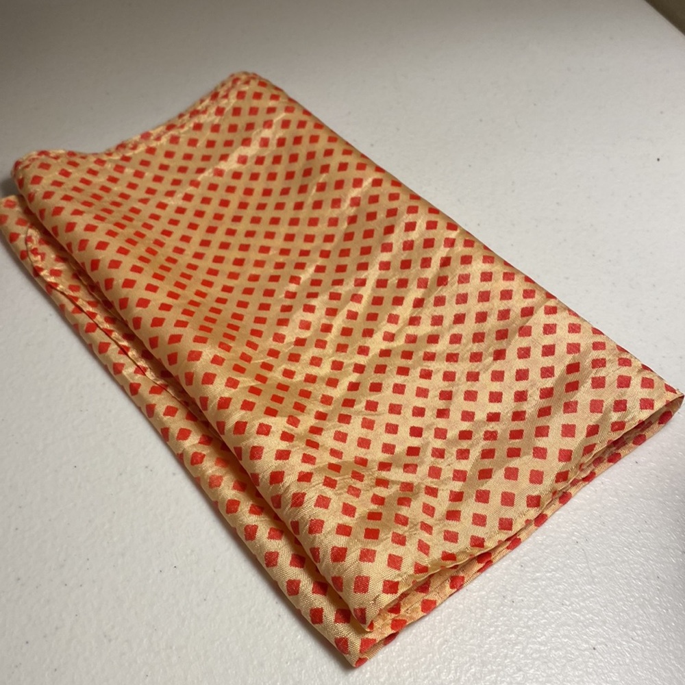 Rectangular Scarf - Picture 5 of 5